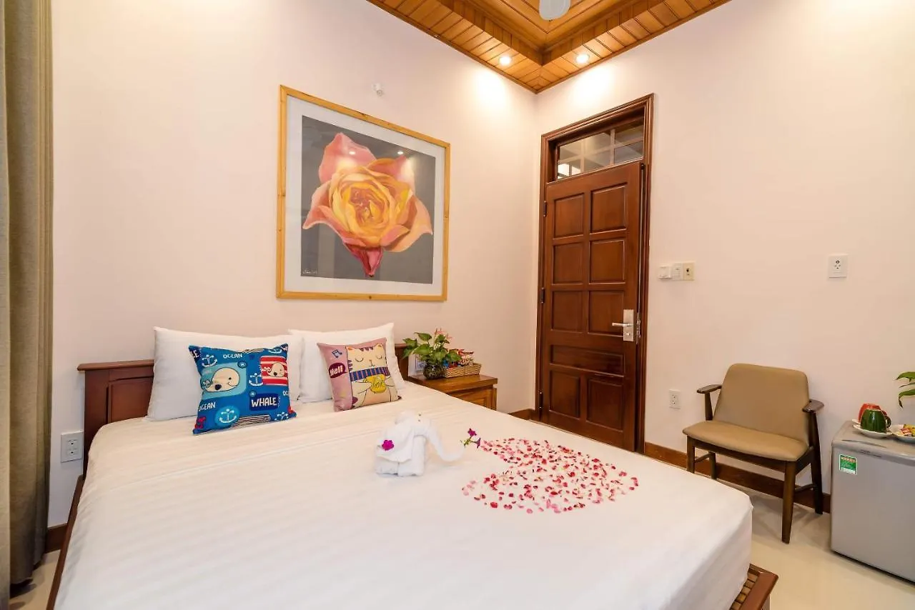 Luna Rossa Villa Hoi An