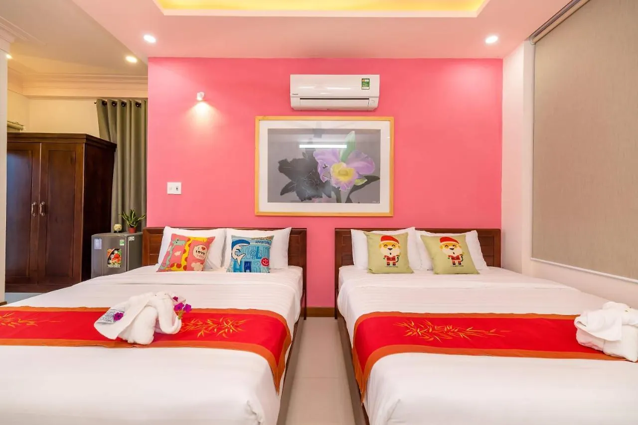 Luna Rossa Villa Hoi An